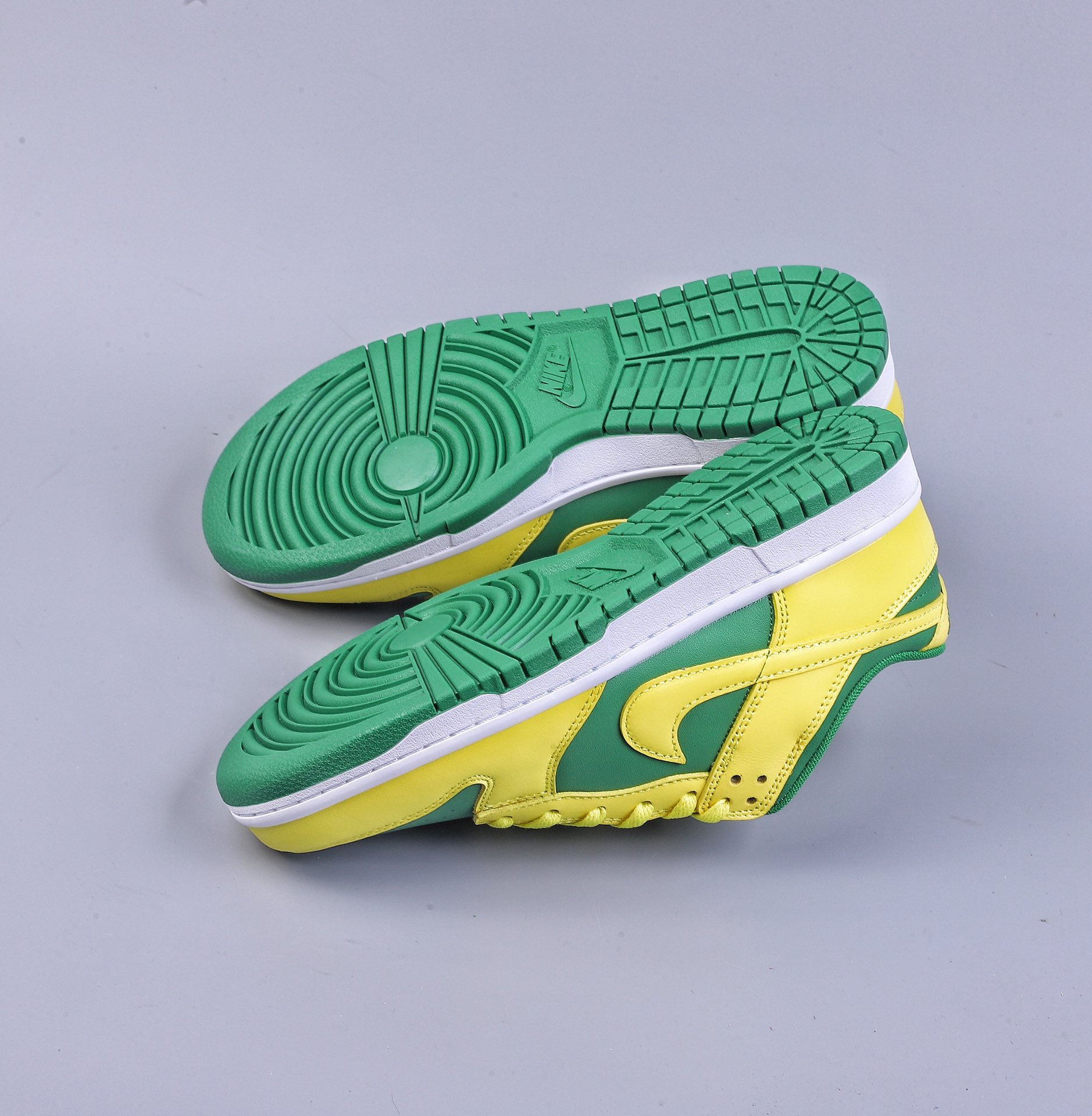 250 Nike Dunk Low白绿 反转巴西 DV0833-300