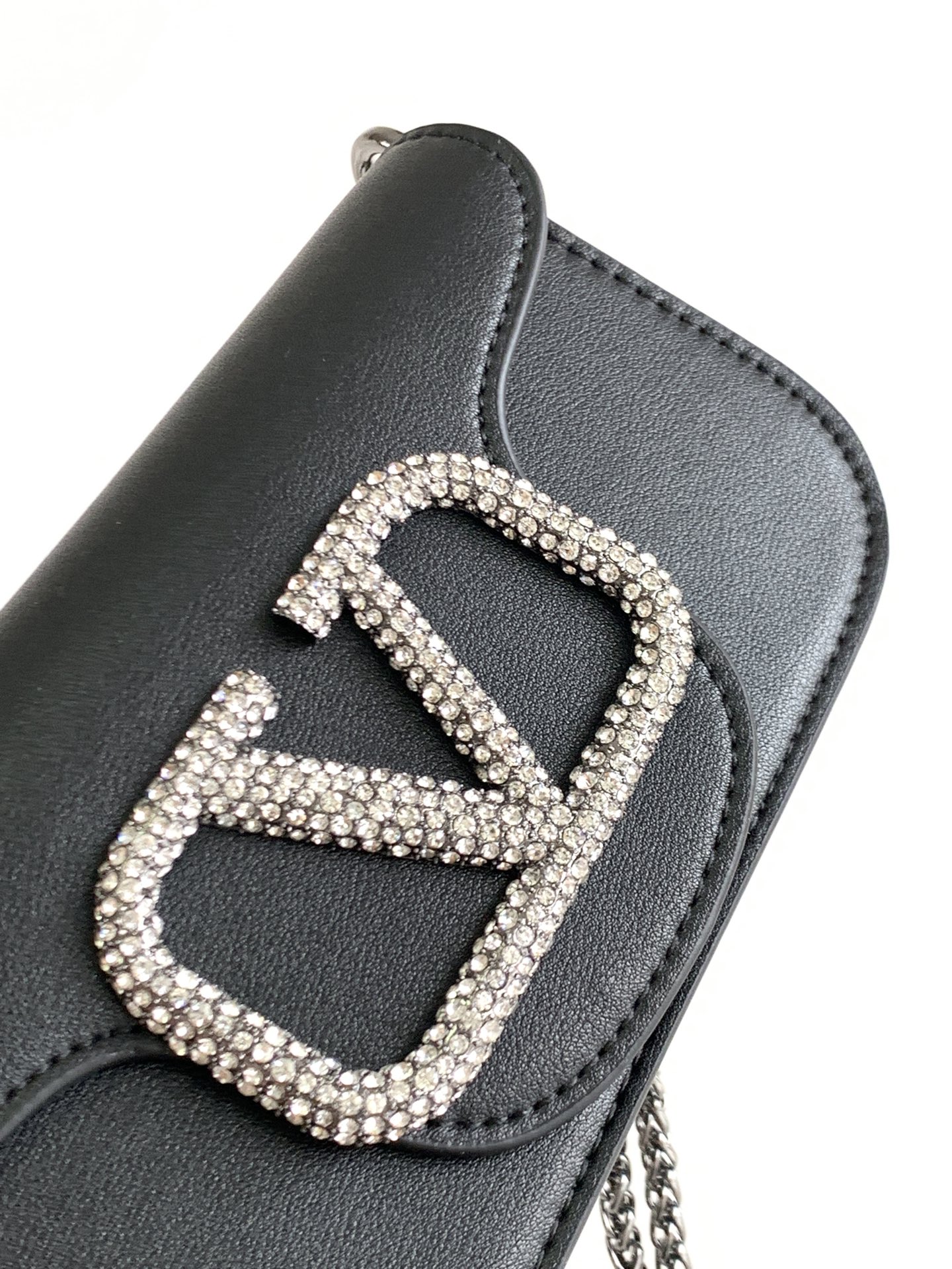 🆕🆕🆕MINI LOCÒ仿水晶装饰手袋-VLogo Signature施华洛世奇®仿水晶装饰-配可拆卸提