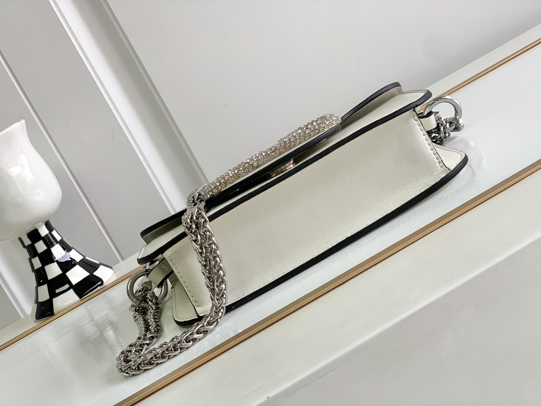 🆕🆕🆕MINI LOCÒ仿水晶装饰手袋-VLogo Signature施华洛世奇®仿水晶装饰-配可拆卸提