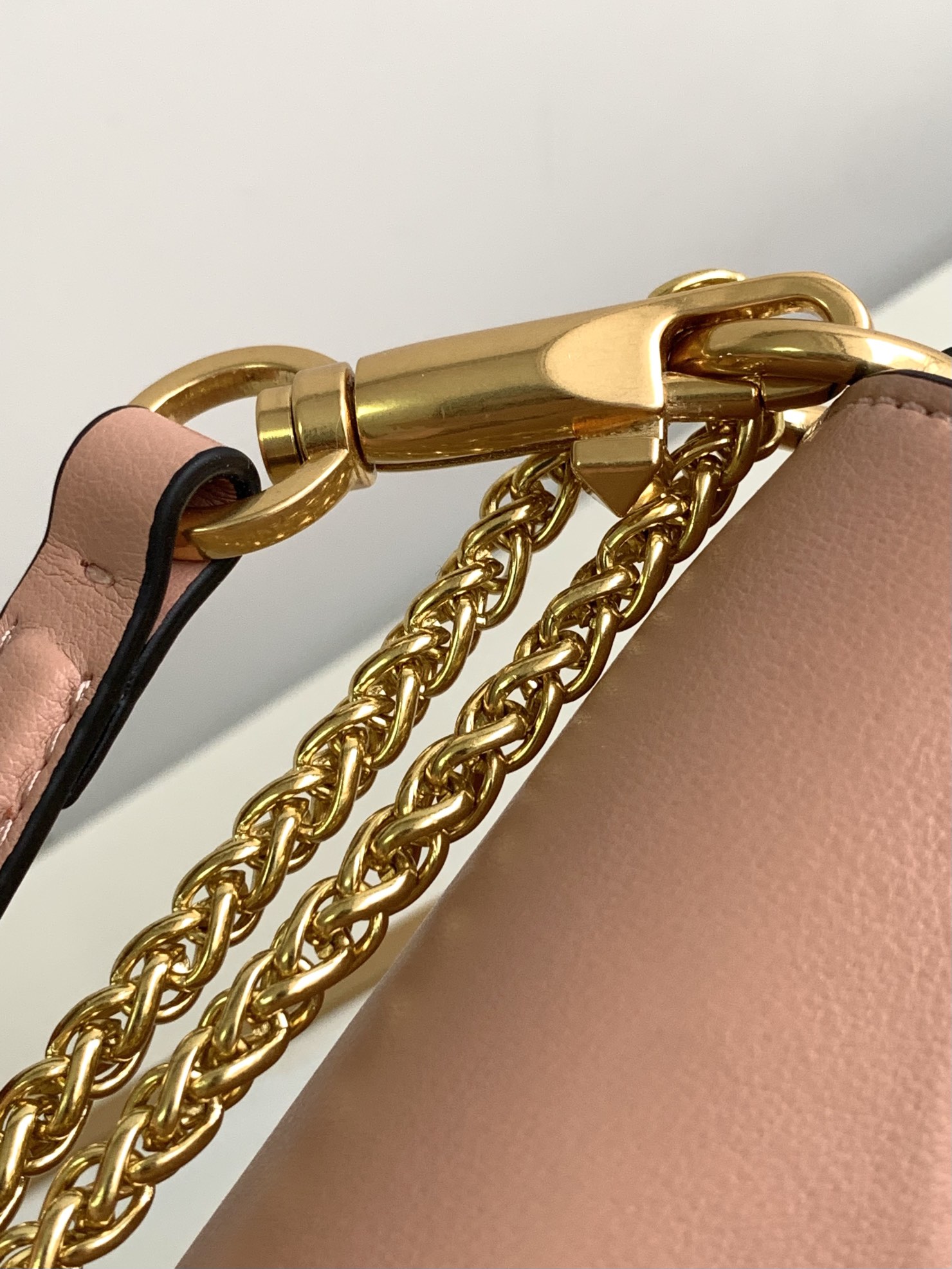 🆕🆕🆕MINI LOCÒ仿水晶装饰手袋-VLogo Signature施华洛世奇®仿水晶装饰-配可拆卸提