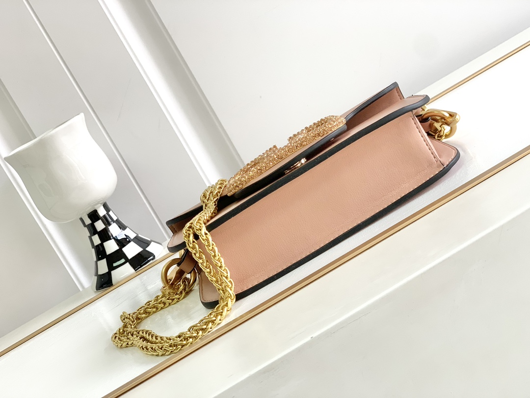 🆕🆕🆕MINI LOCÒ仿水晶装饰手袋-VLogo Signature施华洛世奇®仿水晶装饰-配可拆卸提