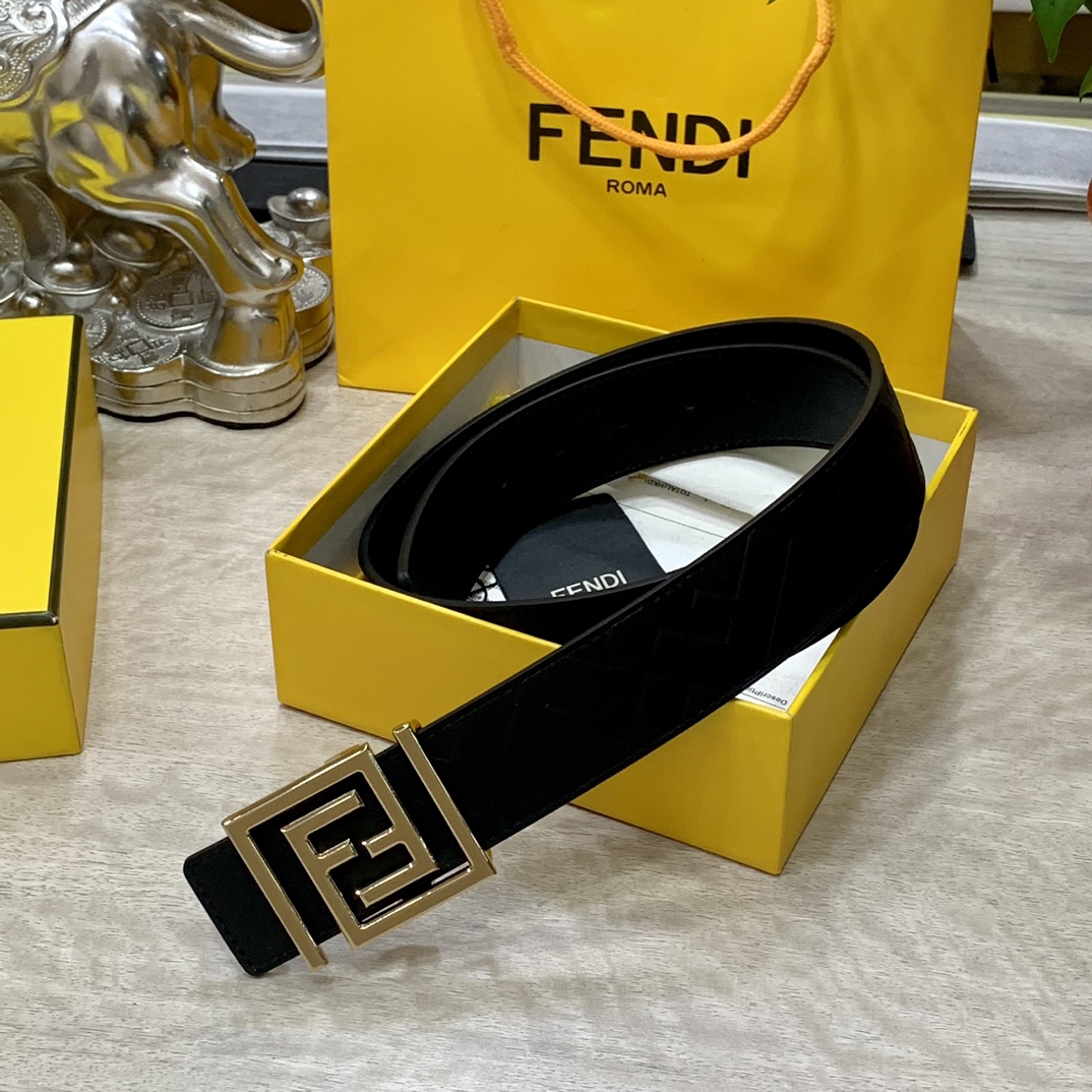 FENDl芬迪宽40MM双面原版小牛