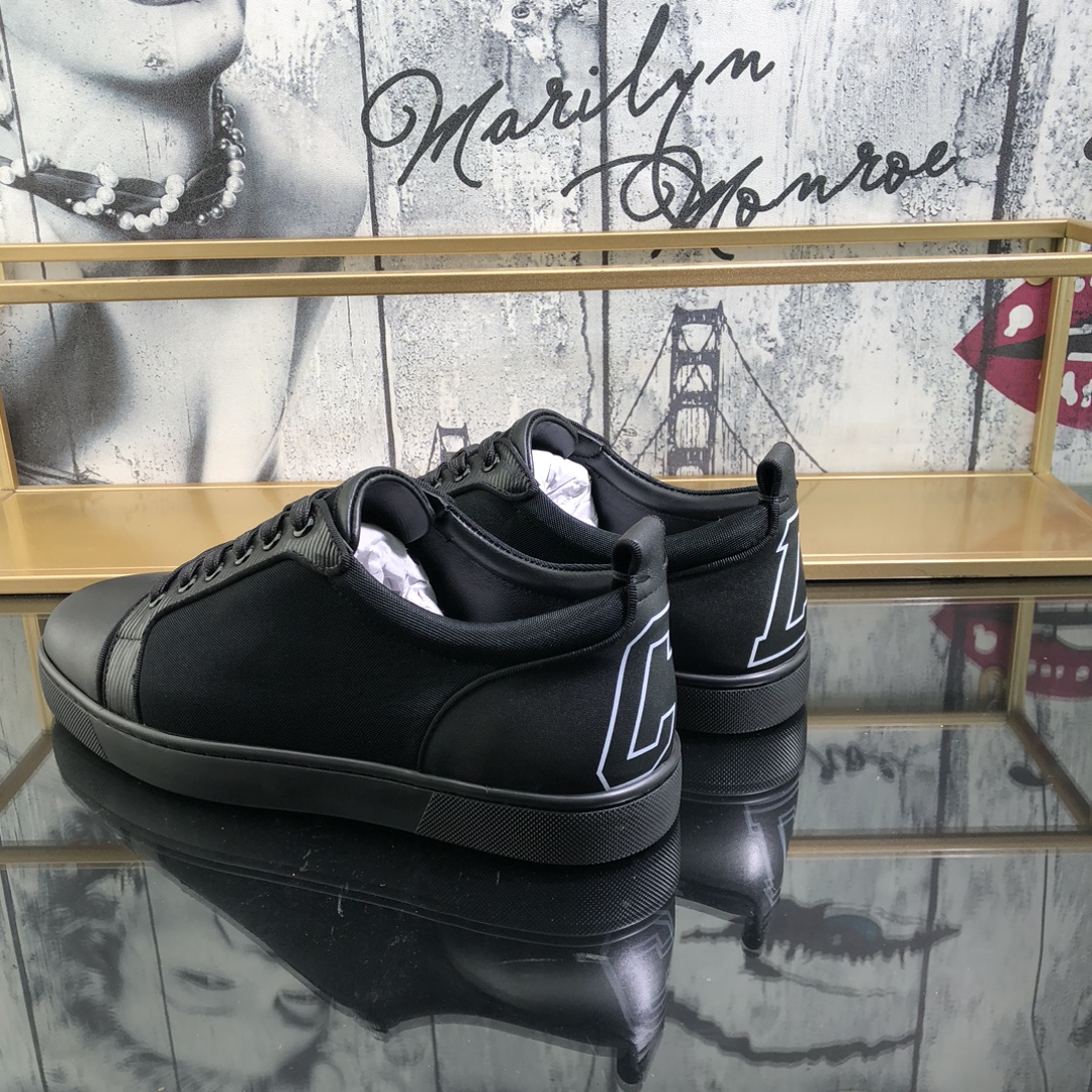 250christian louboutin(CL) Estilo completo , zapatos de tabla casuales Modelos calientes exclusivos 