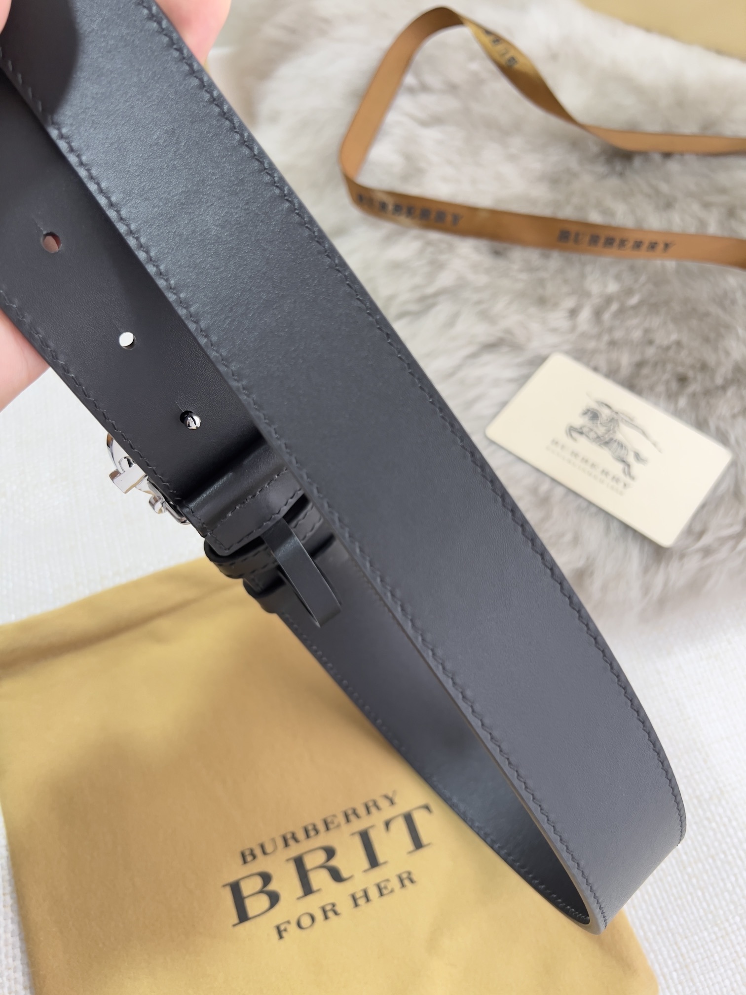 品名巴宝莉.Burberry️腰带皮