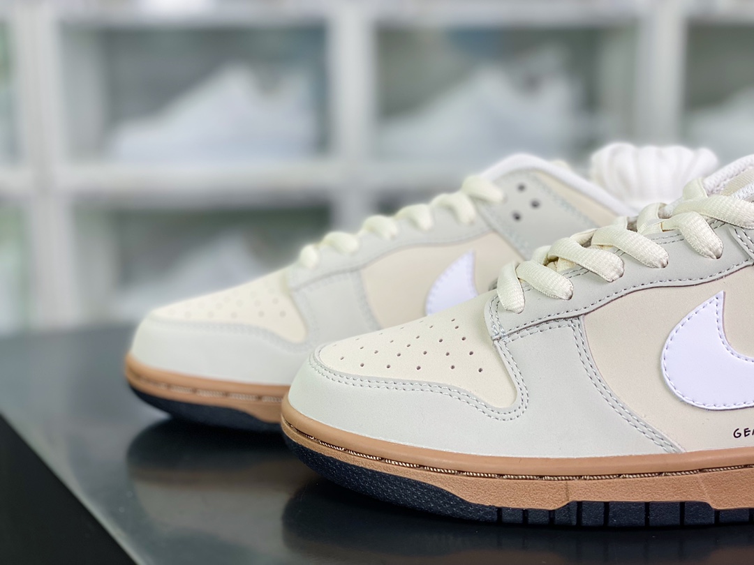 300 Nike SB Dunk Low”BORING”扣篮系列低帮休闲运动滑板板鞋“浅卡其灰白棕底”DD5896-020