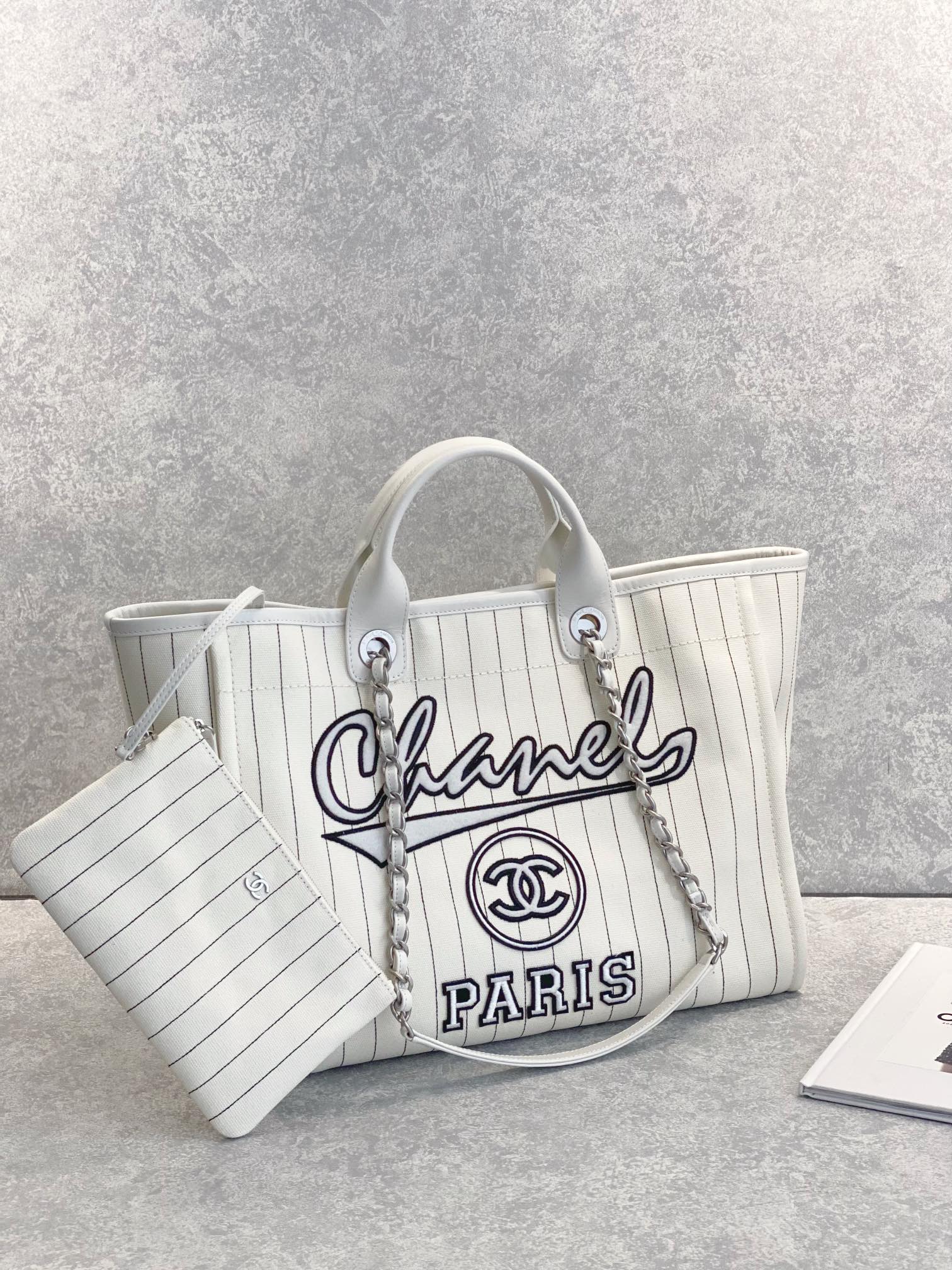 Chanel Sacos Bolsas Sacolas Preto Prata Branco Bordados Vintage Praia