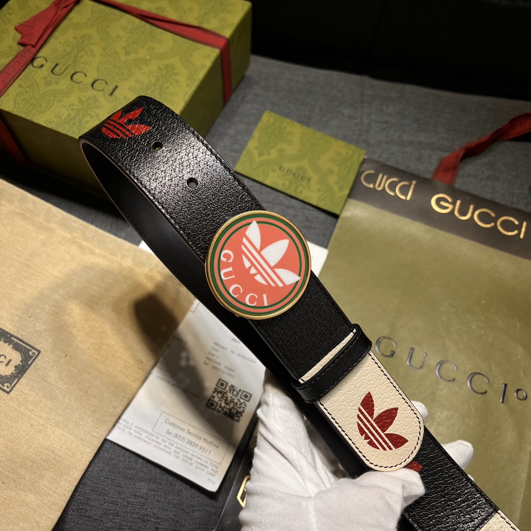  古奇 宽4.0cm 新款 阿迪达斯和古奇收藏的第二章，网络继续与三条白色条纹并置，GG字母与三叶草结合