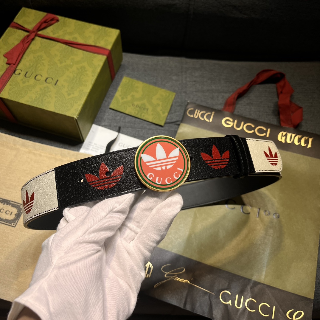  古奇 宽4.0cm 新款 阿迪达斯和古奇收藏的第二章，网络继续与三条白色条纹并置，GG字母与三叶草结合