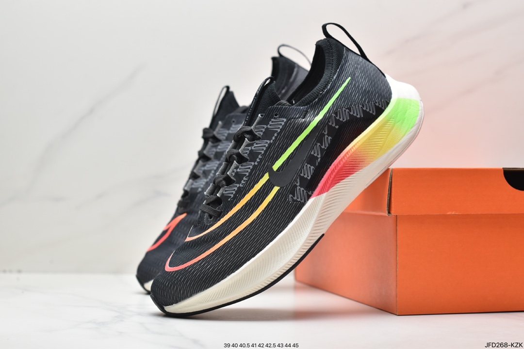 170 Nike Zoom Fly 4 耐克男子超弹碳板跑步鞋 DO2421-739