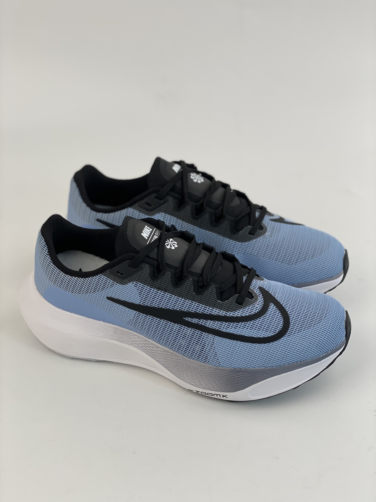 180 Nike Zoom Fly 5 飞行5代马拉松系列跑鞋 DM8968-401