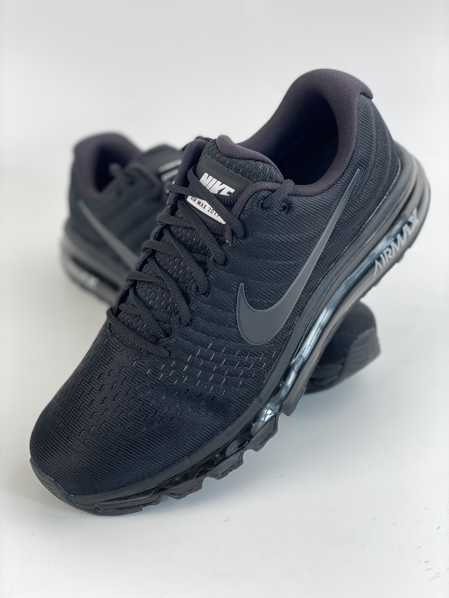 180 Nike Air Max 2017 全掌气垫鞋 849559-004