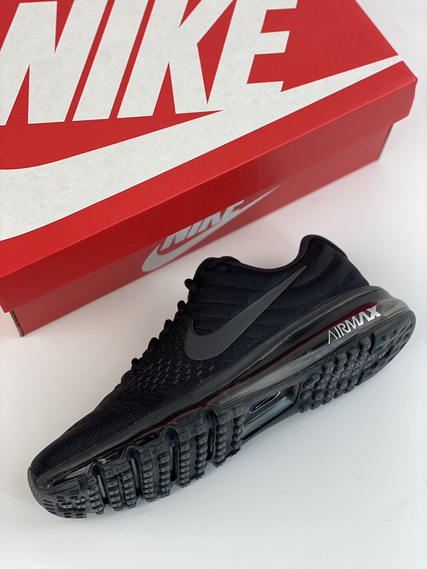 180 Nike Air Max 2017 全掌气垫鞋 849559-004