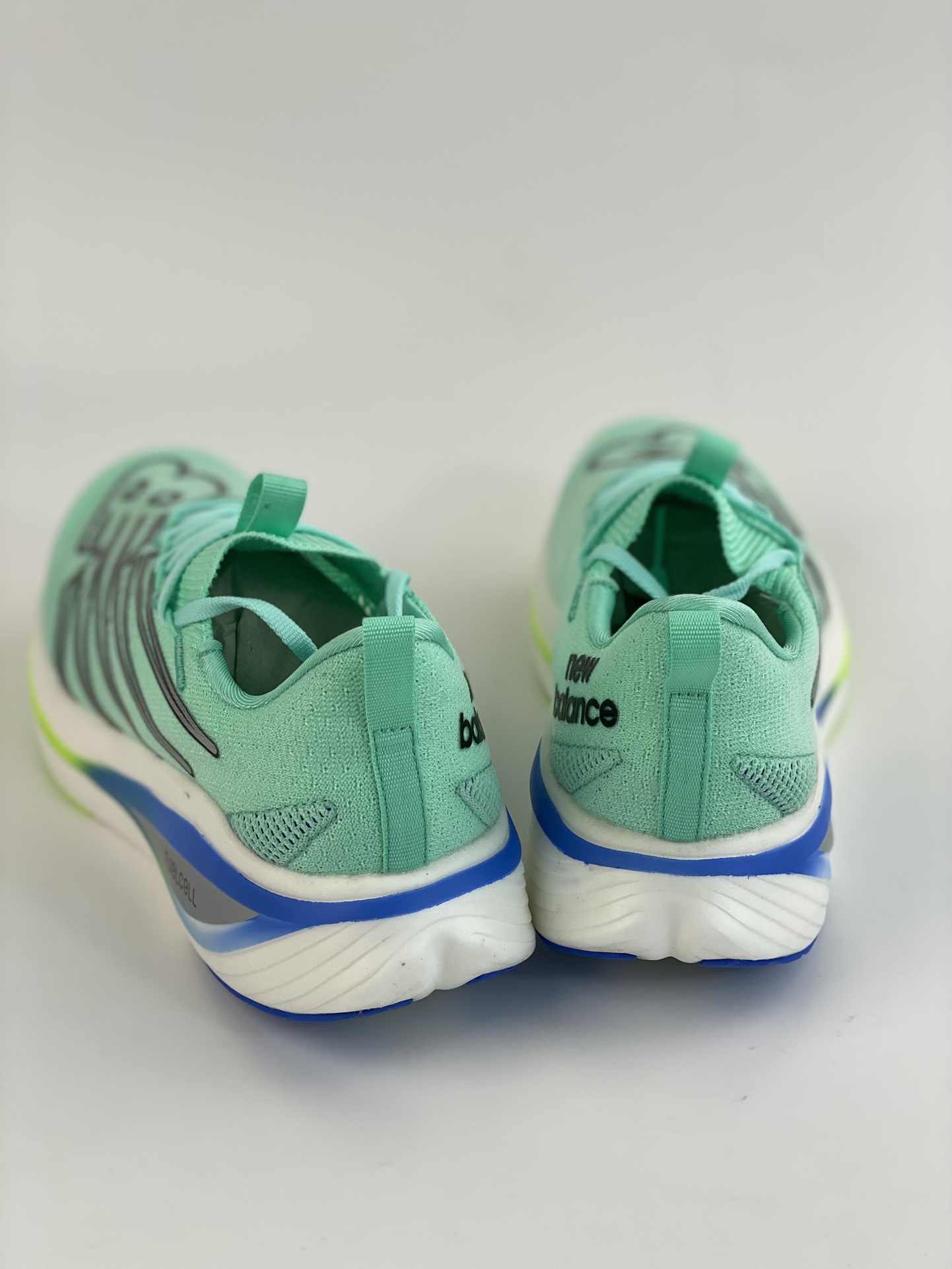 NB FueCell SC Elite v3 NYC Marathon Mint Green MRCELLT3