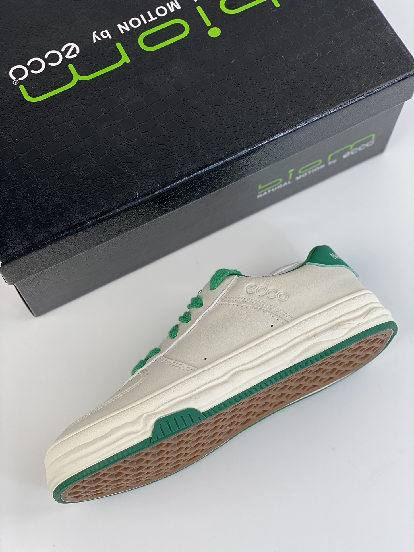 ECCO/ECCO sports running shoes/casual shoes quality