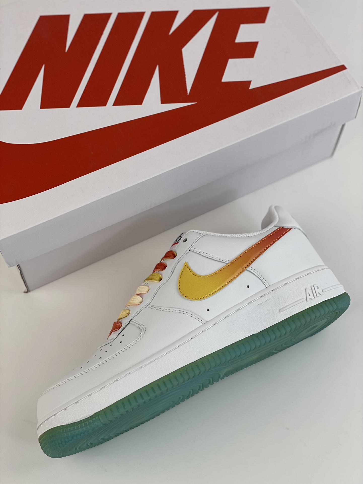 220 Nike Air Force 1 Low 07 白红黄渐变 NJ5696-789