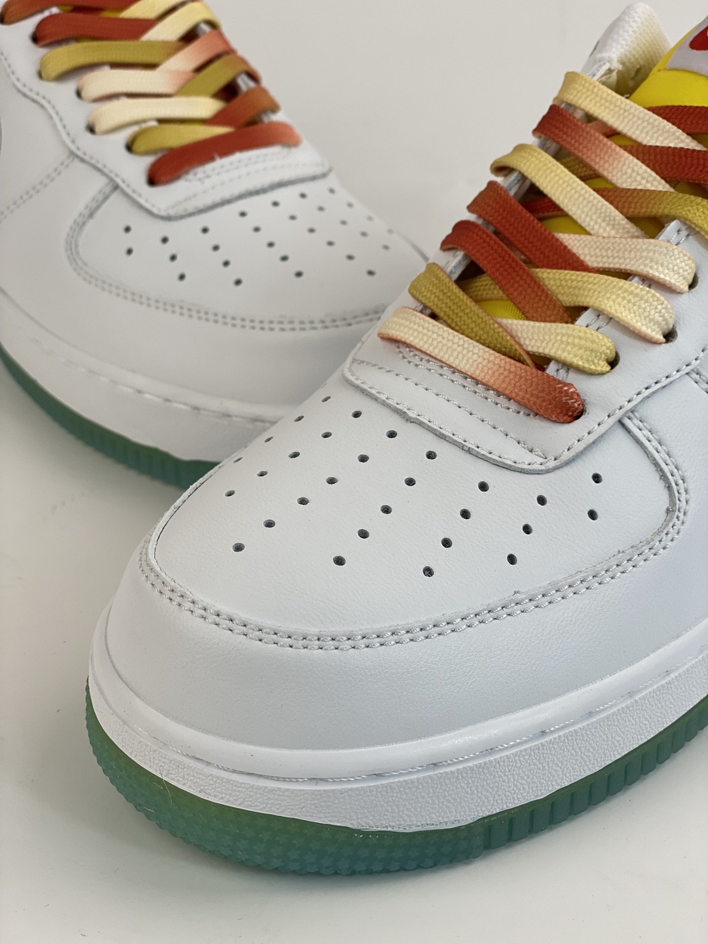 220 Nike Air Force 1 Low 07 白红黄渐变 NJ5696-789