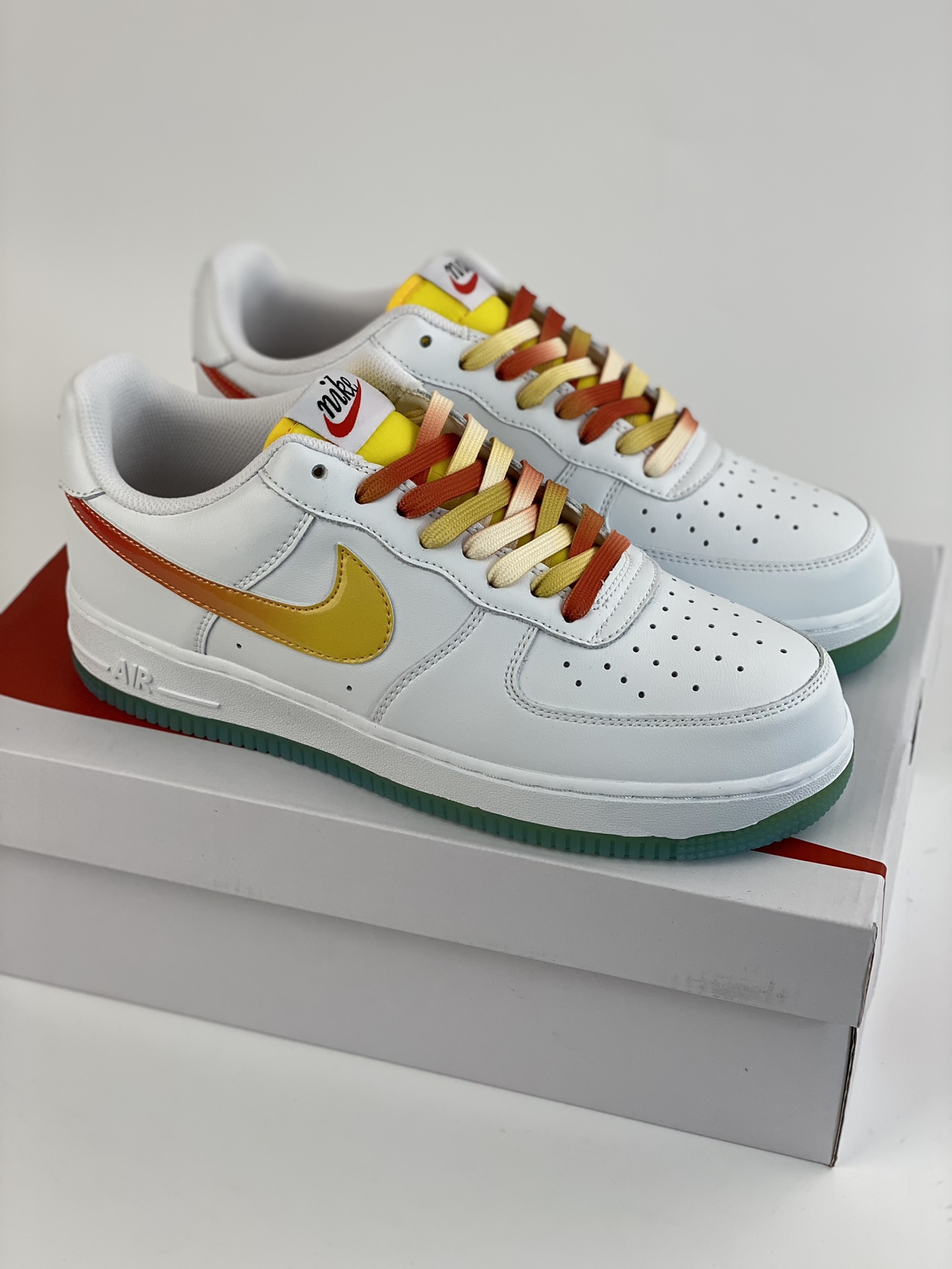 220 Nike Air Force 1 Low 07 白红黄渐变 NJ5696-789
