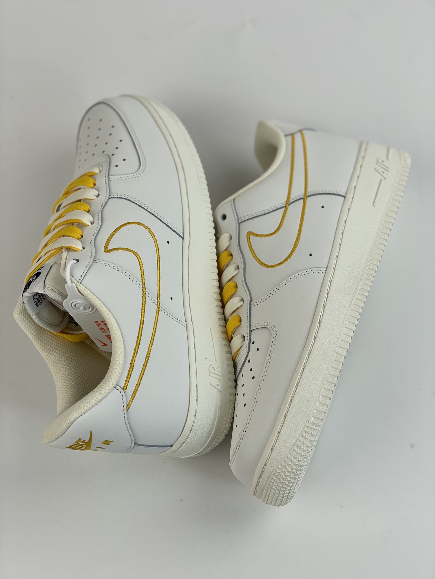 200 Nike Air Force 1 Low 07 电绣白黄 CL6326-168