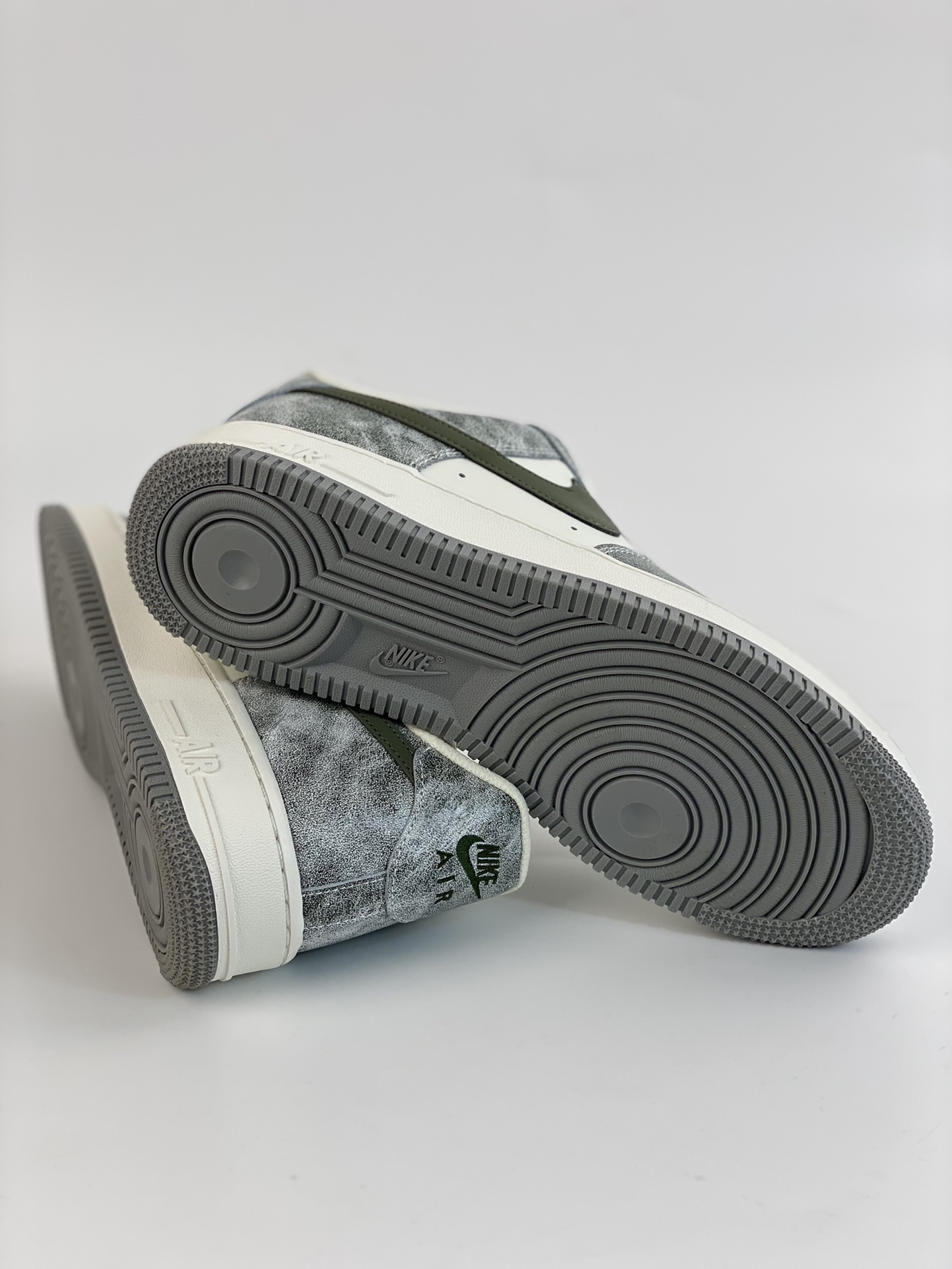 240 Nike Air Force 1 Low 07 迷雾岩石灰 BL5866-906