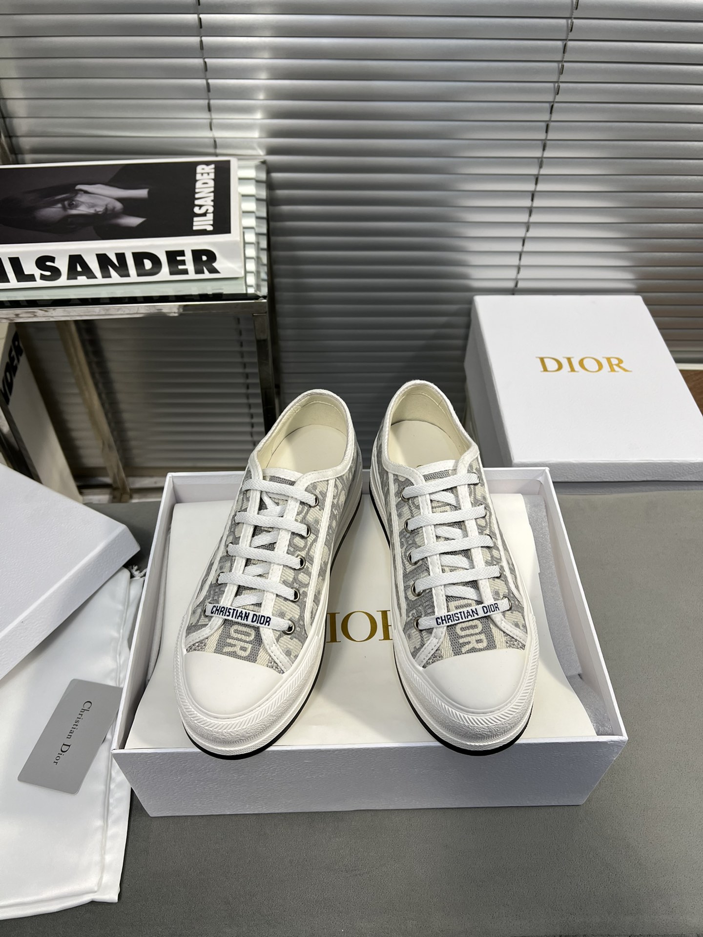 Dior Walk'n'Dior Embroidered Canvas Sneaker Platform Lace-Up Shoes 3 i1682278831 3090 0