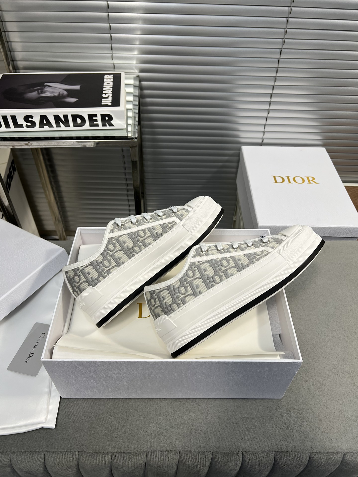 Dior Walk'n'Dior Embroidered Canvas Sneaker Platform Lace-Up Shoes 6 i1682278831 6622 4