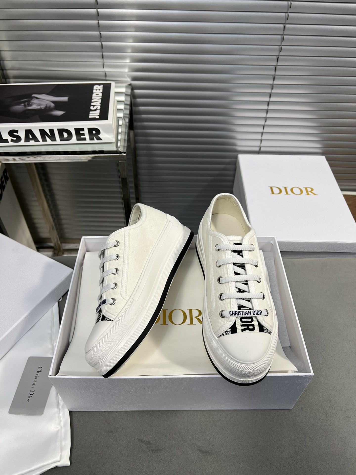 Dior Walk'n'Dior Embroidered Canvas Sneakers - Comfortable & Stylish 5 i1682278924 5174 3