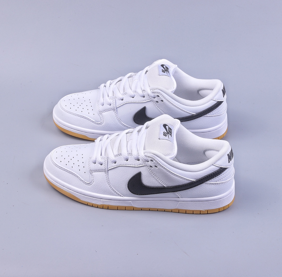 240 Nike Dunk Low SB 生胶白黑 CD2563-006