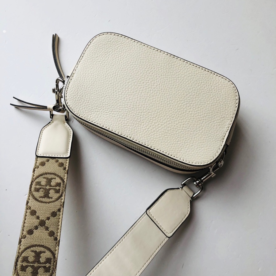 Tory Burch 白色 ，白色是宽肩带