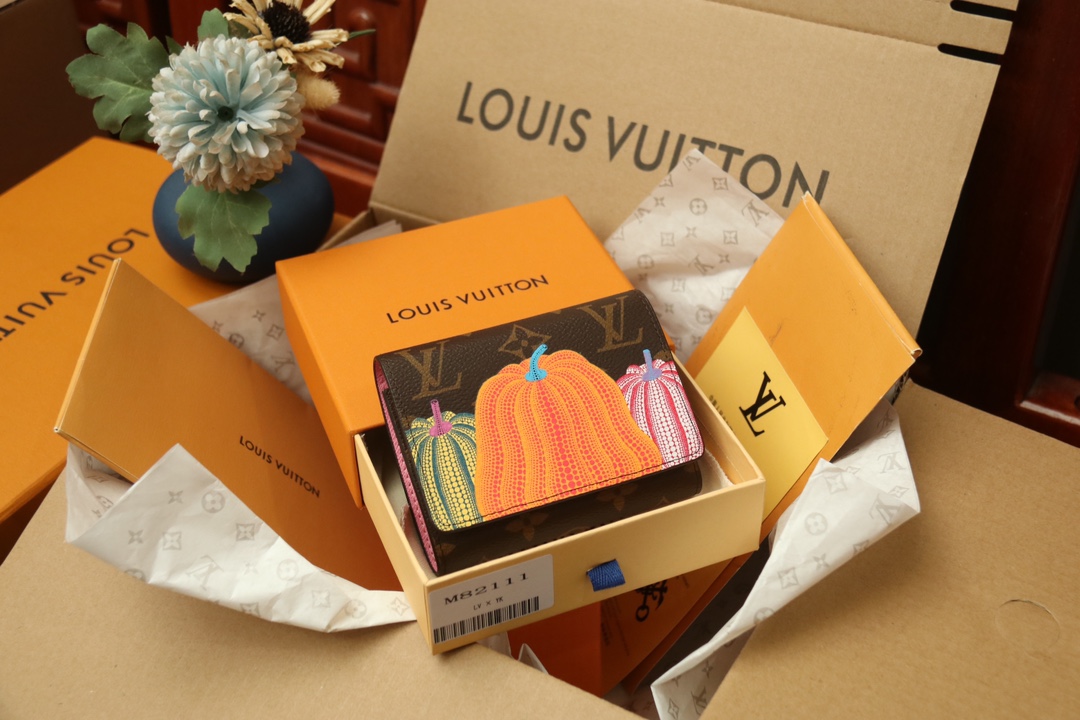Louis Vuitton Monogram Canvas Wallet with Pumpkin Design - M82111 2 i1682321463 3601 0