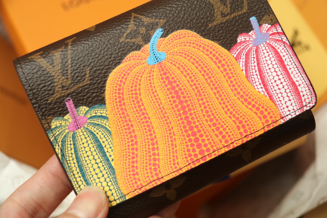 Louis Vuitton Monogram Canvas Wallet with Pumpkin Design - M82111 7 i1682321463 7115 5