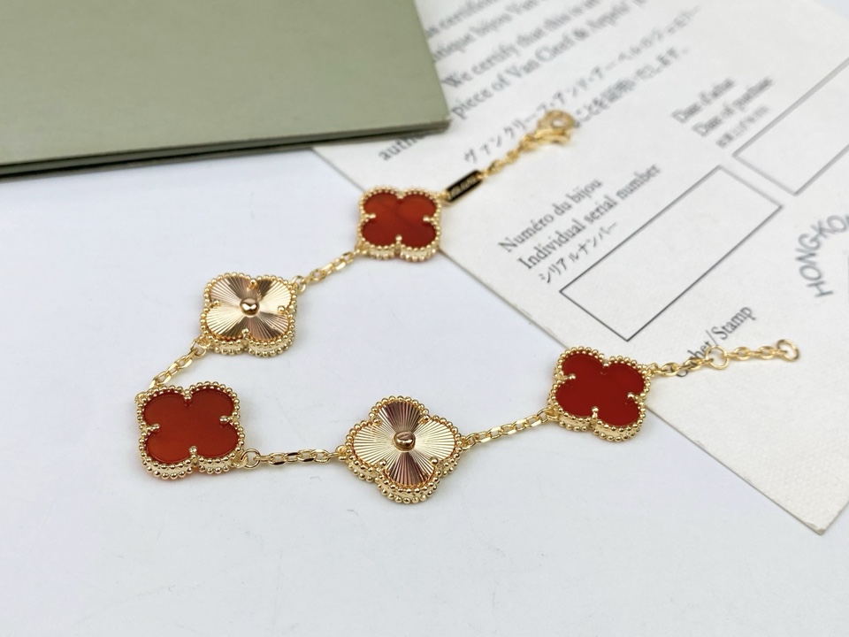 Van Cleef & Arpels Comprar Joyas Pulsera Rojo Rosas Oro rosa