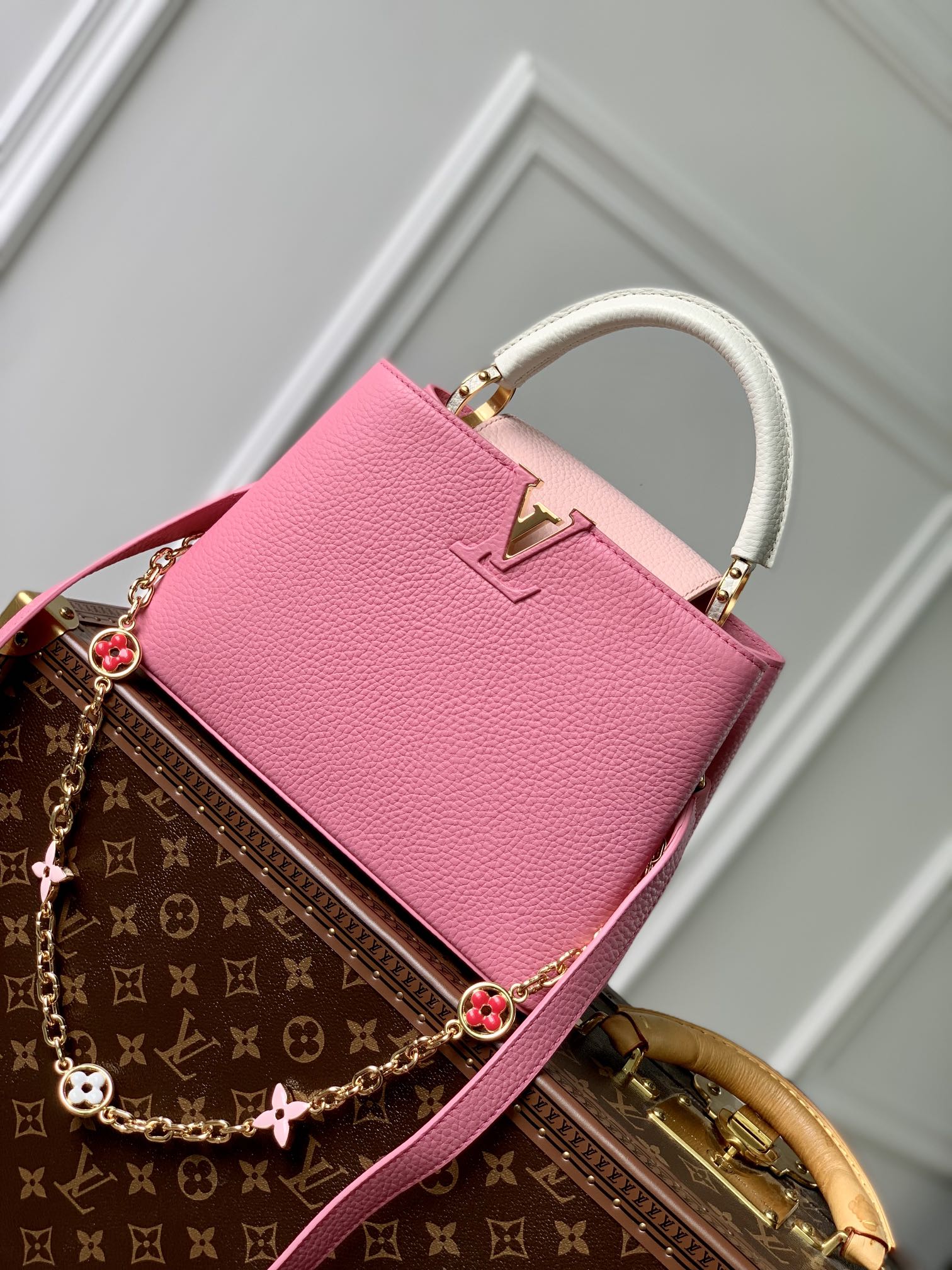 High Quality Customize
 Louis Vuitton LV Capucines Buy Bags Handbags Pink Polishing Chains M22375