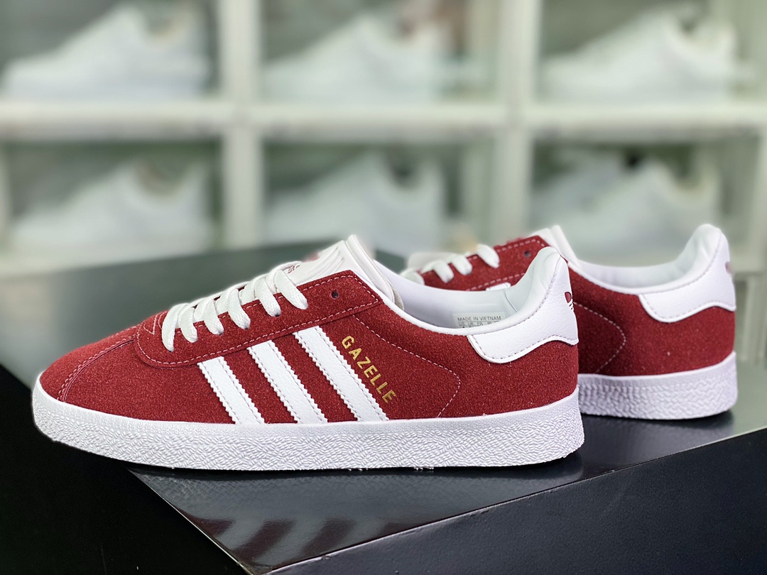 Adidas Originals Gazelle Antelope Series Retro All-match German Training Style Low-top Casual Sports Sneakers ”Wine Red and White” B41645