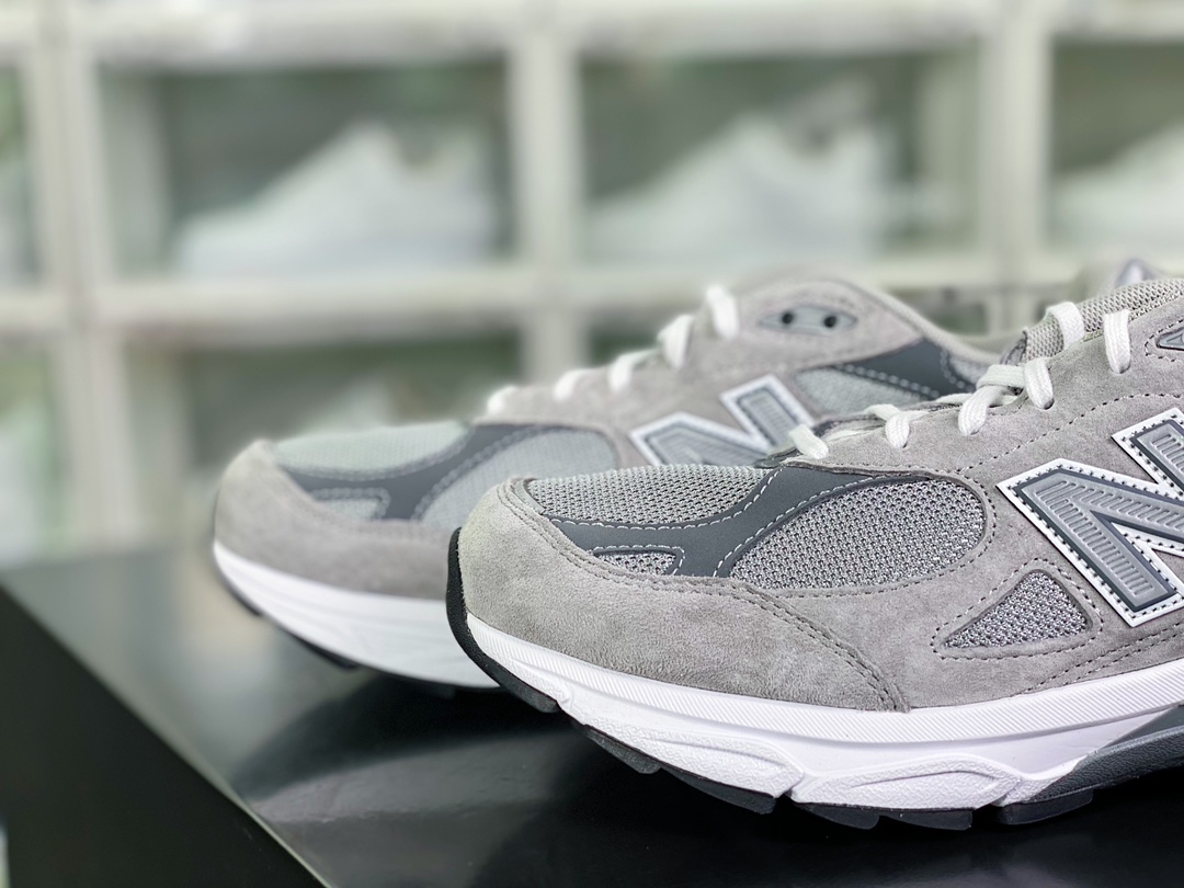 New Balance Made in USA M990V3 Three-generation series of American-made running shoes ”Original Gray Silver 3M” M990GL3