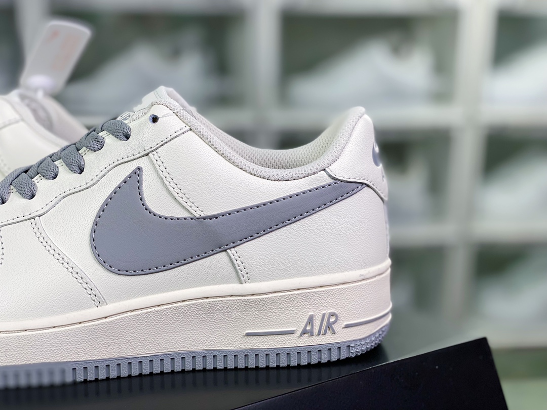 240  Air Force 1’07 Low”Beige/Wolf Grey/Jumbo Swoosh”空军一号板鞋“皮革米白狼灰放大钩子”SP0758-028