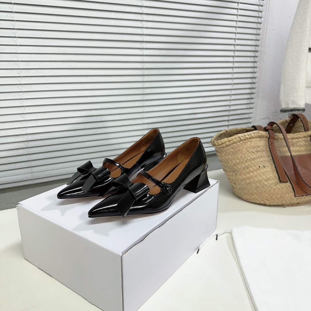 High Quality P800 Shushu/TONG23 Spring Summer Show Series Shoes: Detailed Retro Design - 图片 4