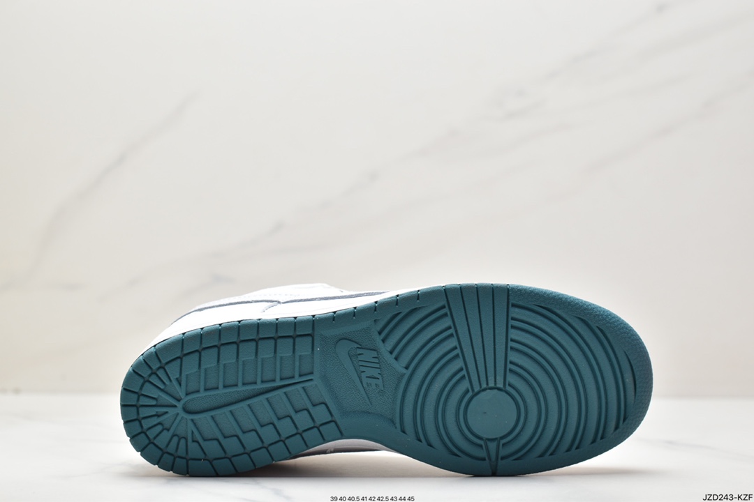 140 耐克Nike SB Zoom Dunk Low 板鞋 系列经典百搭休闲运动板鞋 FB7160-161