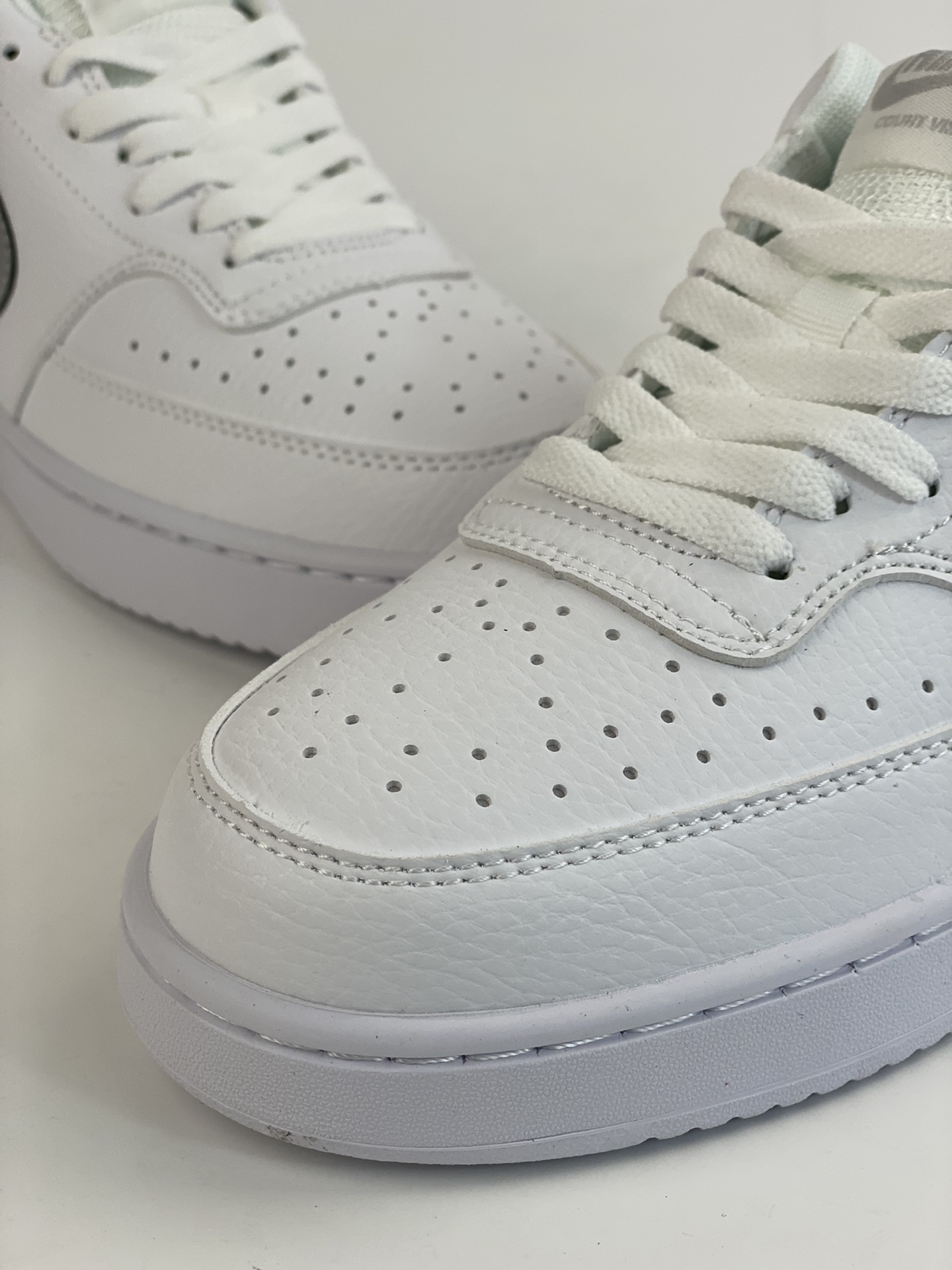 160 NIKE Court Vision Low 休闲运动板鞋 CD5434-111