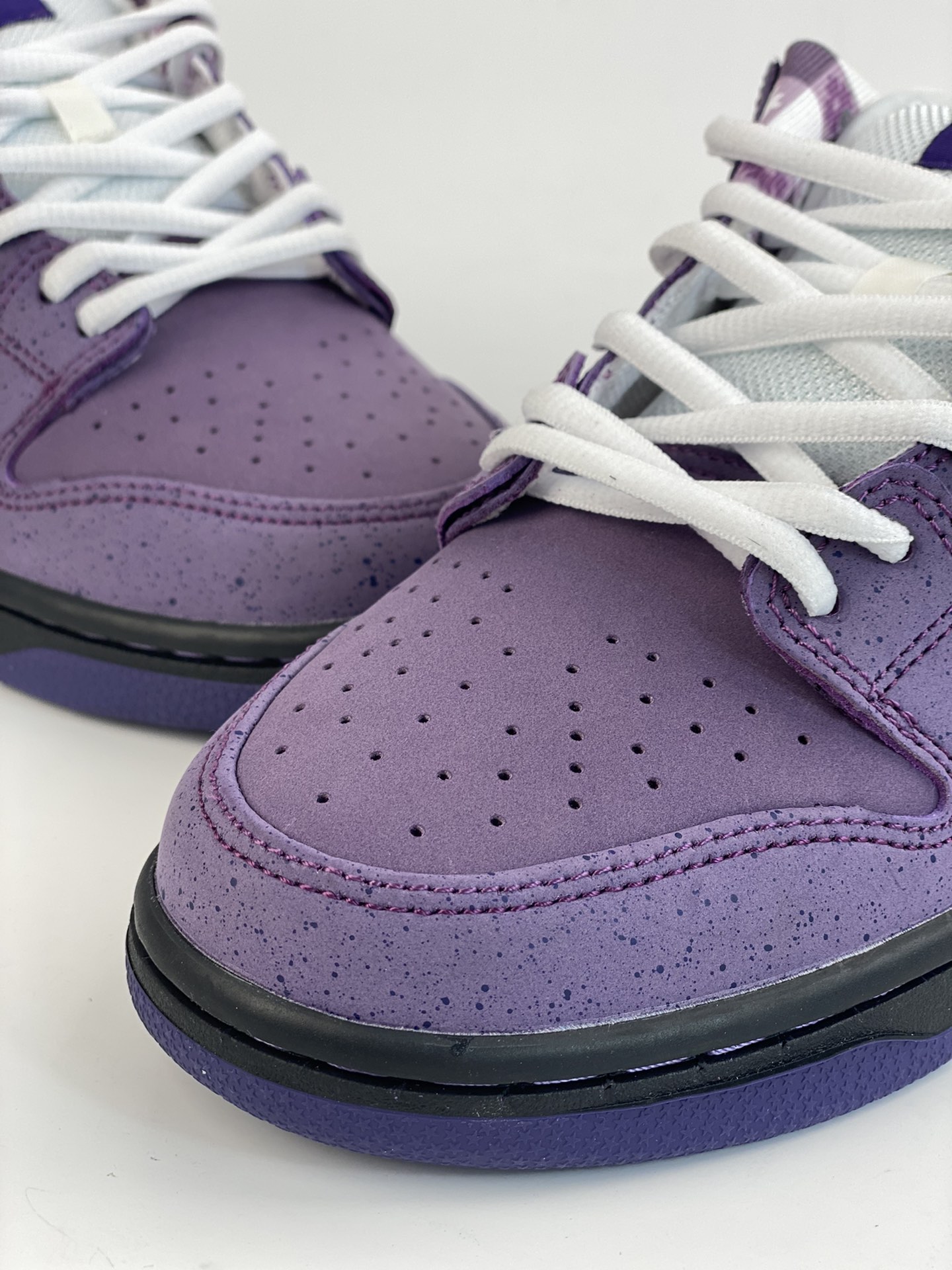 240 NIKE SB Dunk Low Concepts ”Purple Lobster” 紫龙虾 BV1310-555