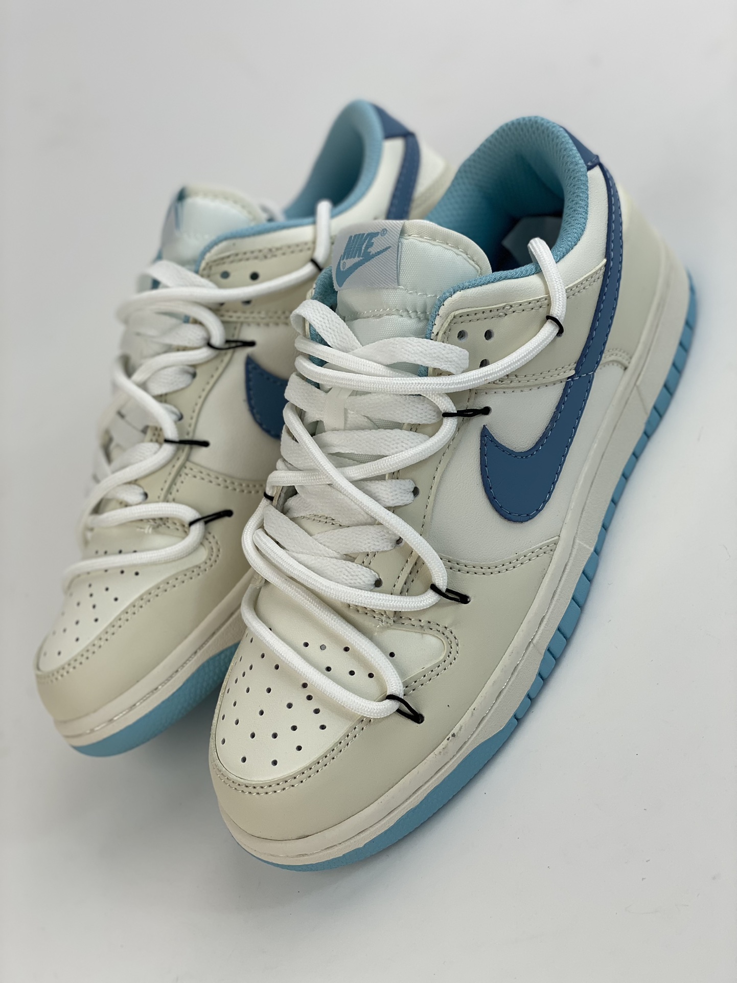 200 NIKE SB Dunk Low 海盐牛奶冰 DD1503-123