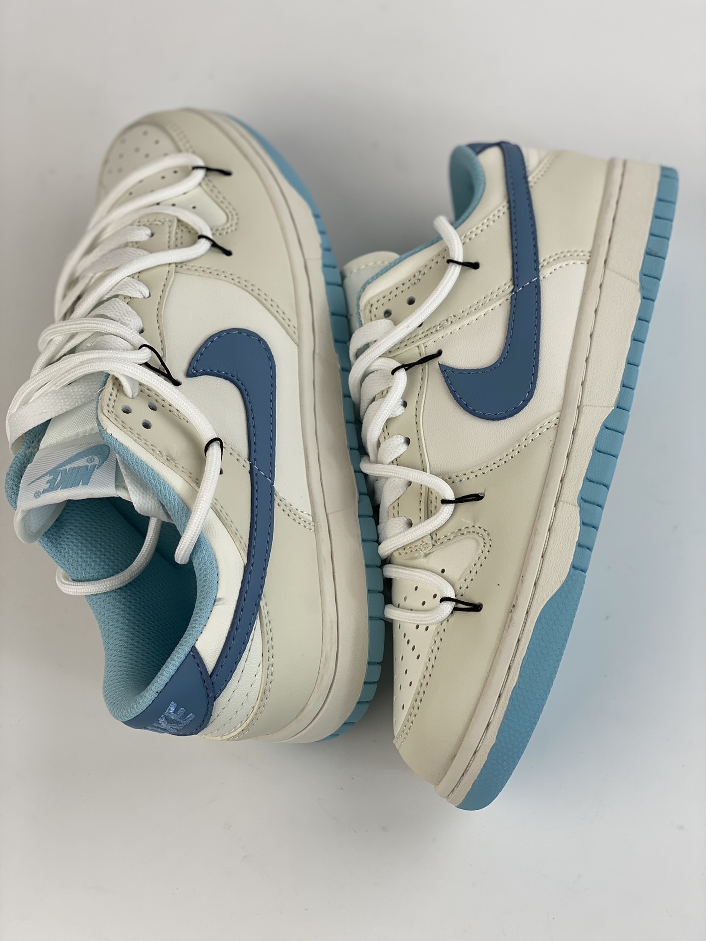 200 NIKE SB Dunk Low 海盐牛奶冰 DD1503-123