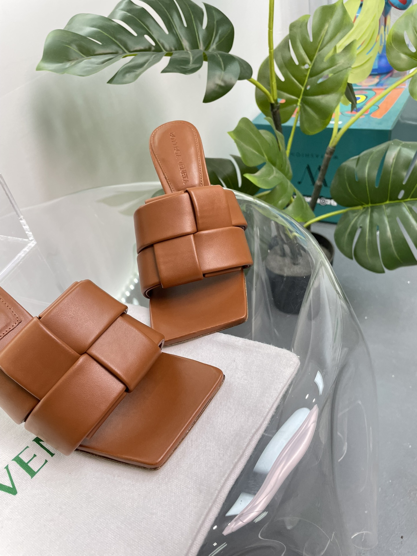 Bottega Veneta BV PATCH高跟拖鞋 大风车方块拖