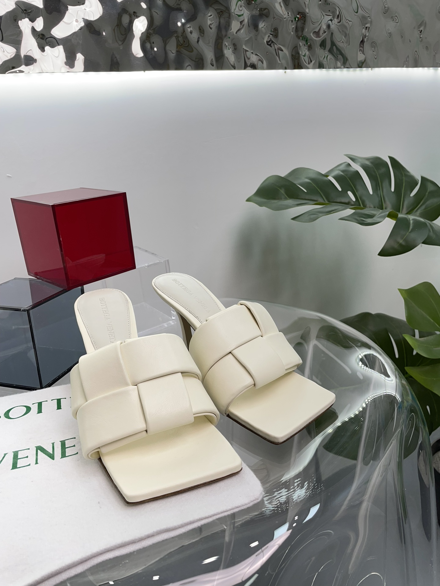 Bottega Veneta BV PATCH高跟拖鞋 大风车方块拖