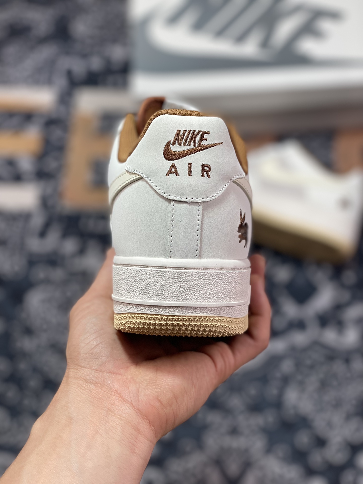 Air Force 1'07 Low Retro SP ”Year of the Rabbit” Air Force One sneakers ”Light brown beige and white rabbit” AE3398-668