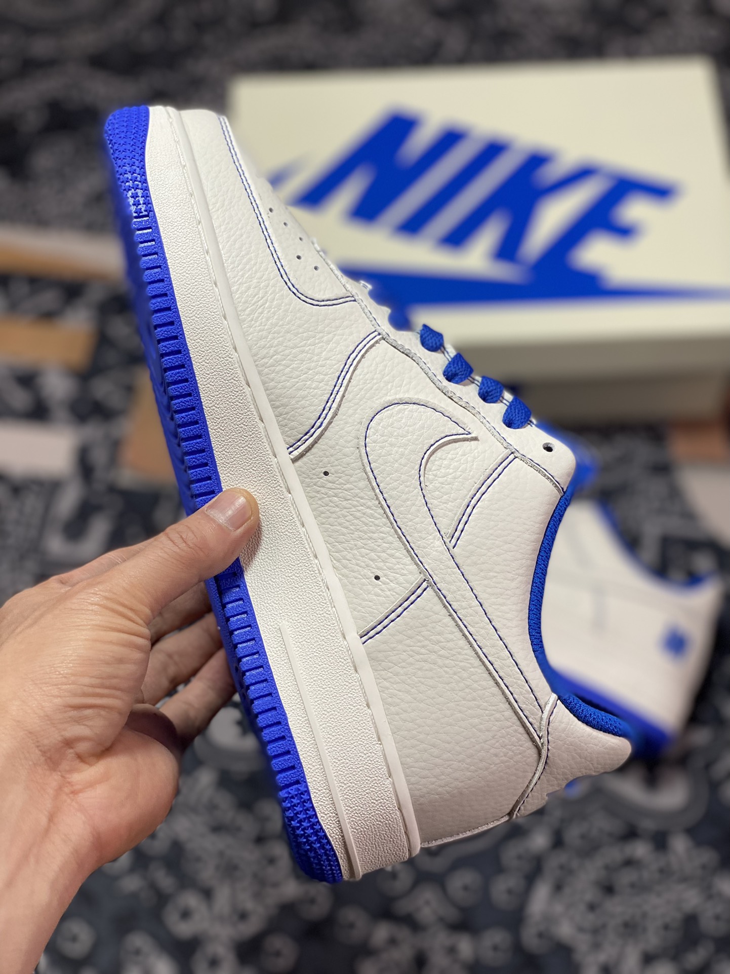 UNDEFEATED x Nike Air Force 1′07 Low ”Beige/Green 3M” Air Force One sneakers ”Off-white royal blue stitching five-bar print” UN1570-680