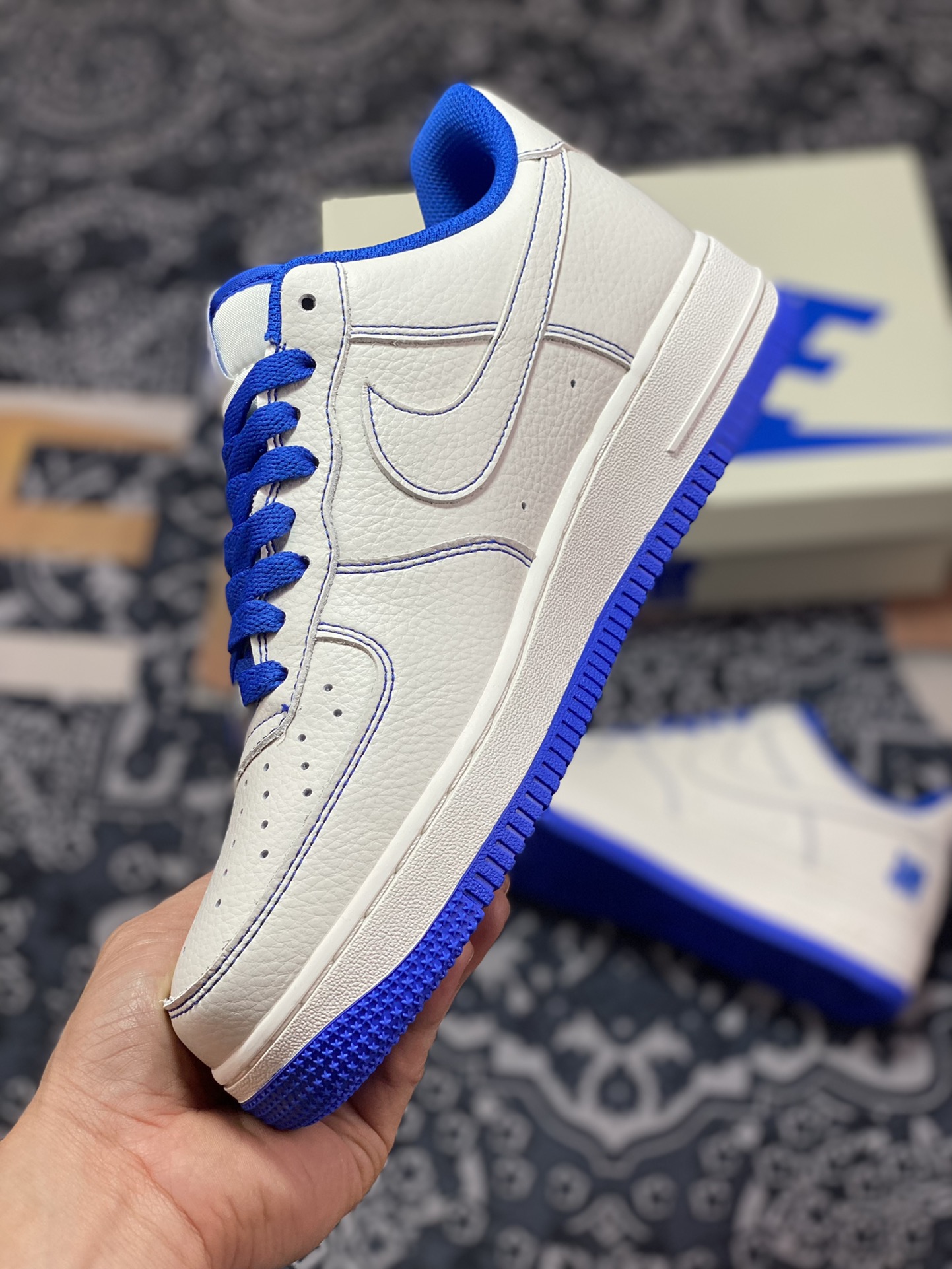 UNDEFEATED x Nike Air Force 1′07 Low ”Beige/Green 3M” Air Force One sneakers ”Off-white royal blue stitching five-bar print” UN1570-680