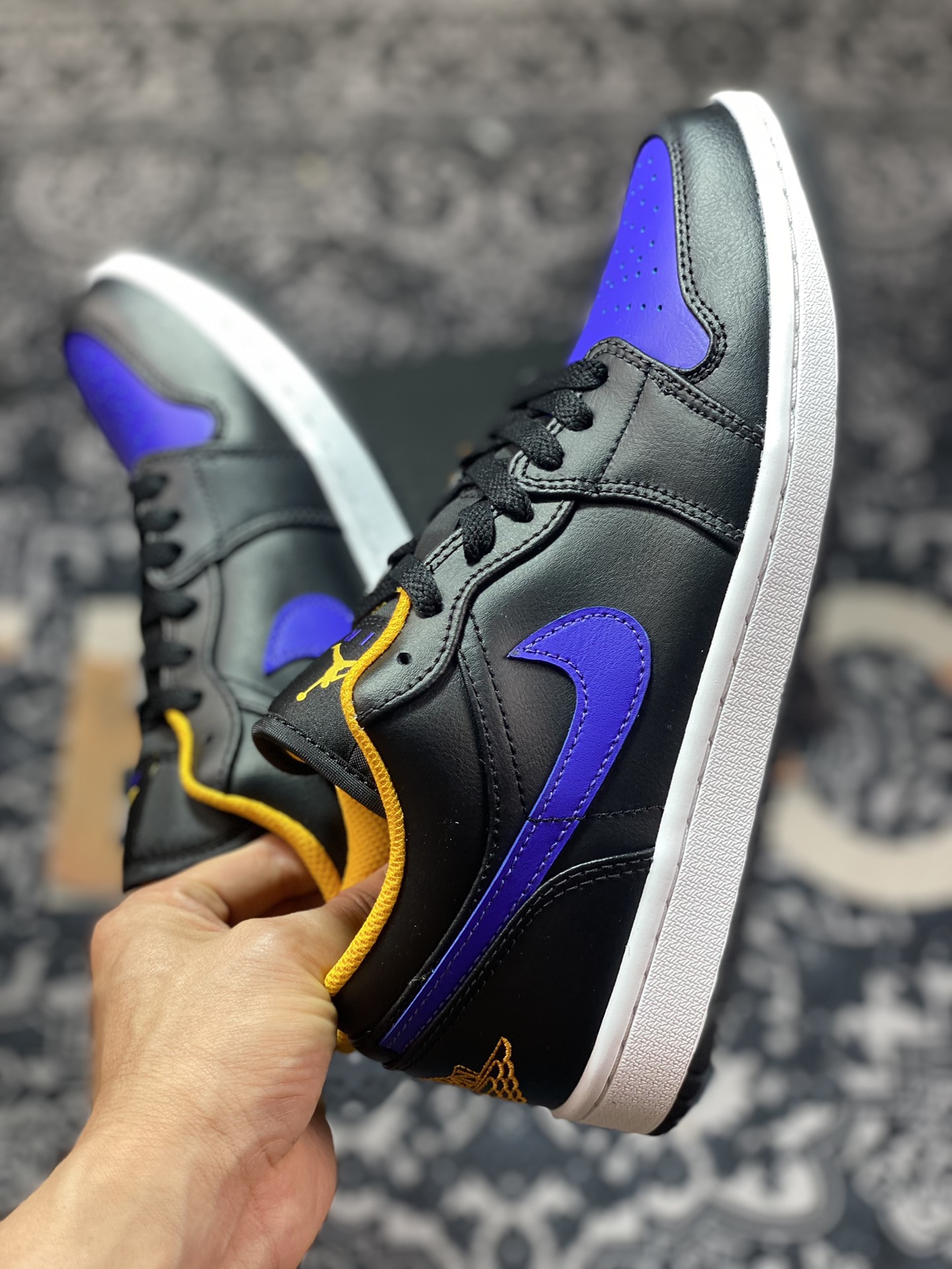 Air Jordan 1 Low AJ1 Joe 1 low-top culture basketball shoes black purple yellow toe 553558-075