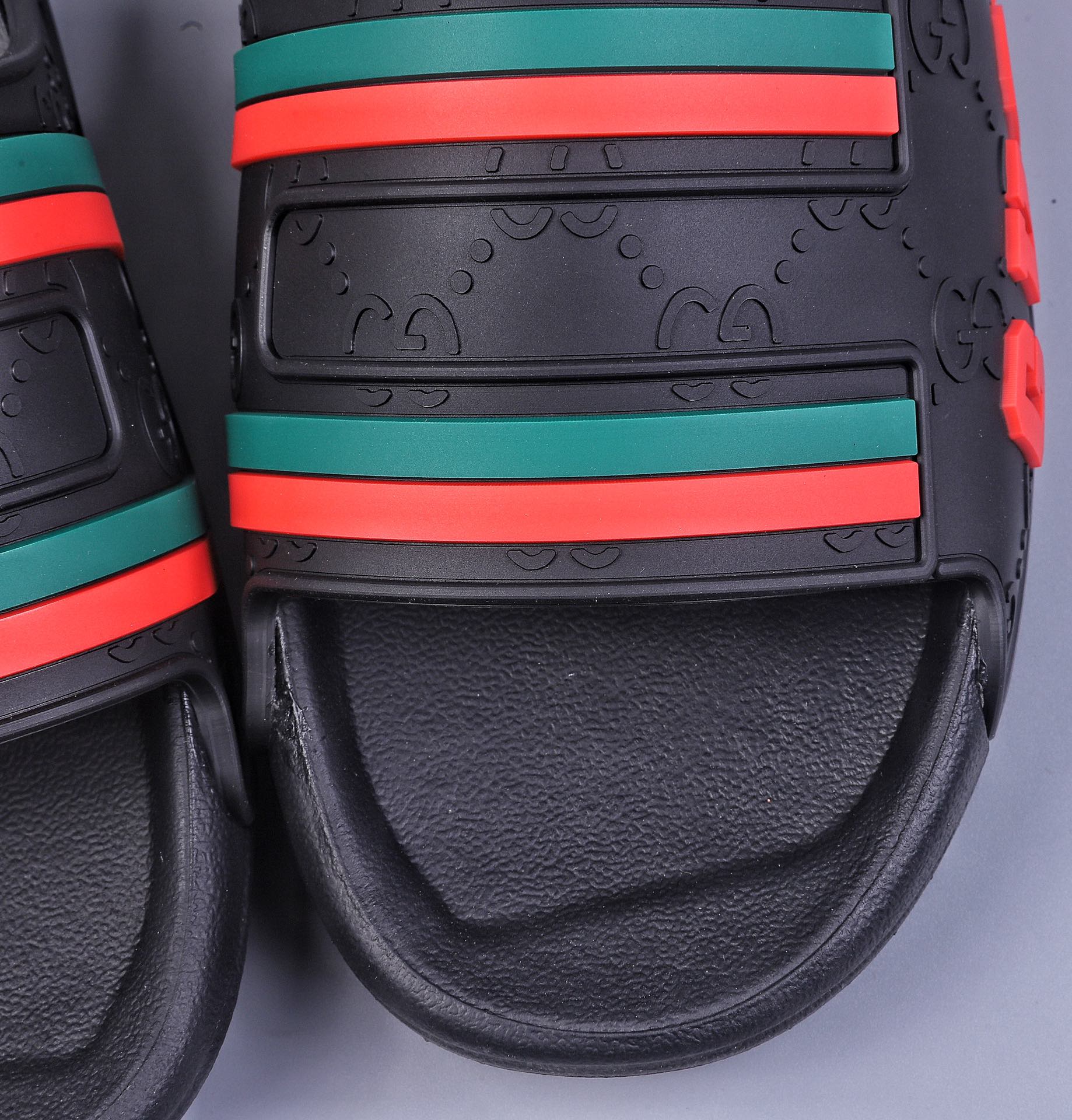 Gucci Leather slide with bow Beach leather flip flops high-end slippers