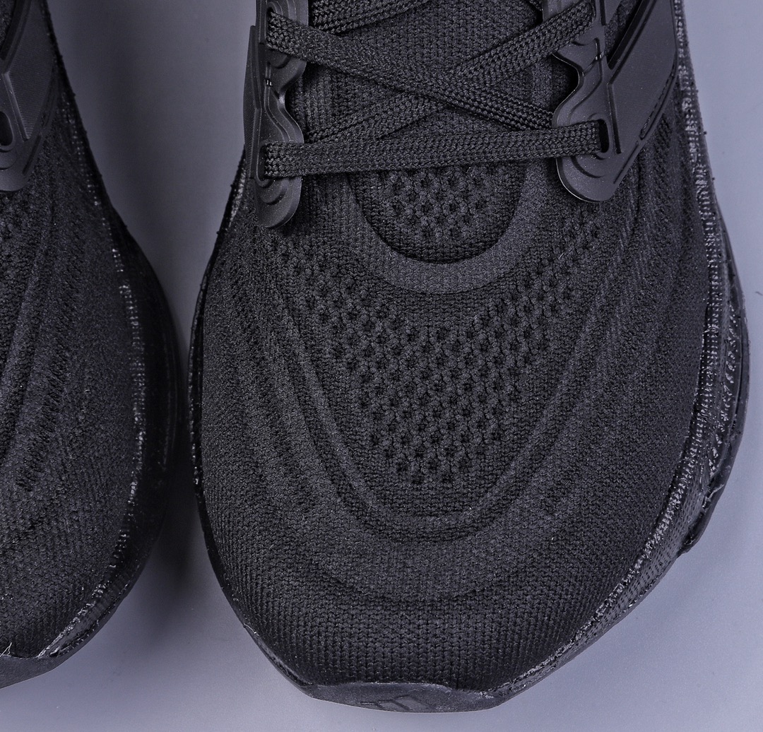 Ultra Boost 7.0 all-black GZ5159 is now available at the store