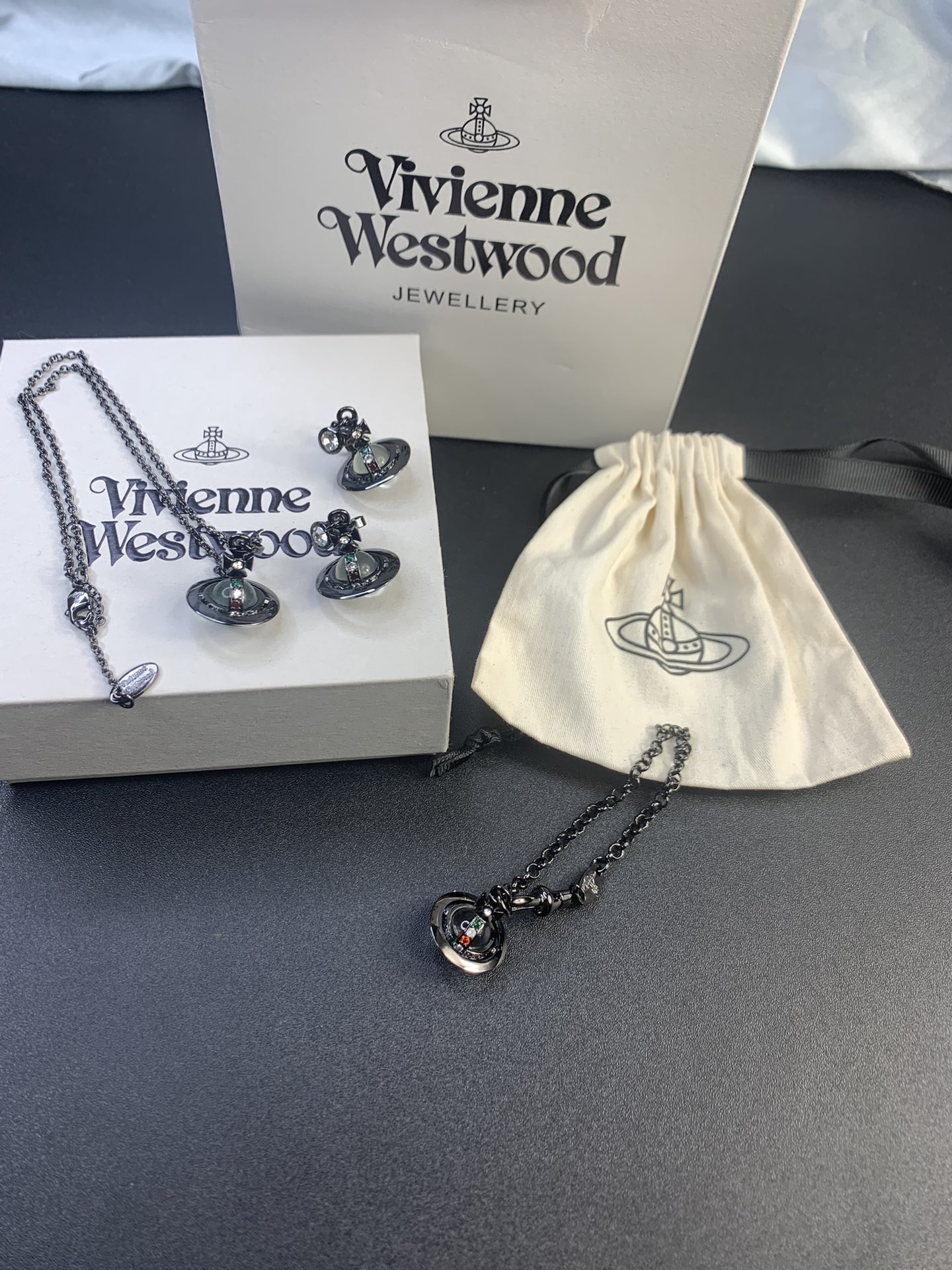 Vivienne Westwood 西太后黑金立体土